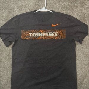 Nike Men's Black and Orange Tennessee Tee